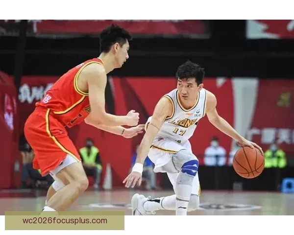 CBA联赛激战正酣各队争夺季后赛席位精彩瞬间不断