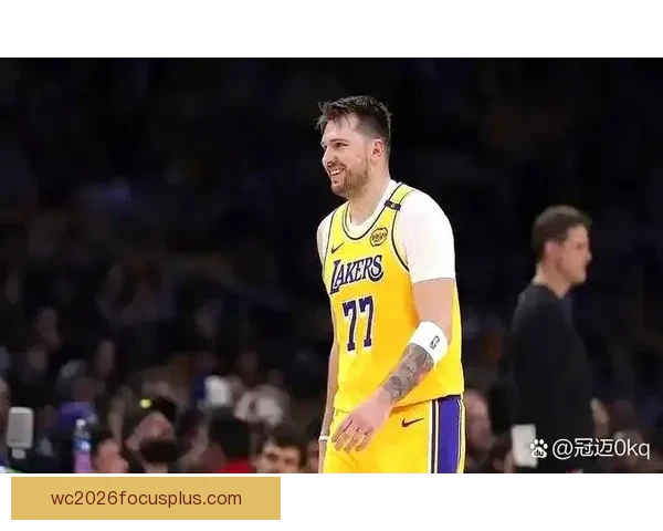 东契奇加盟湖人传闻升温 独行侠管理层首次作出回应